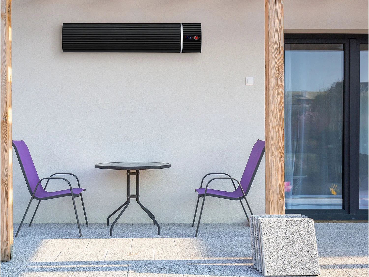 Riscaldatore a infrarossi per esterni 1800W