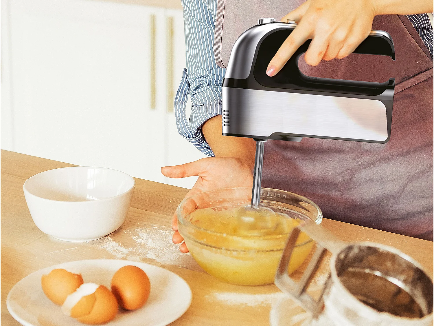 Batidora amasadora de 350W con doble varilla y 6 velocidades