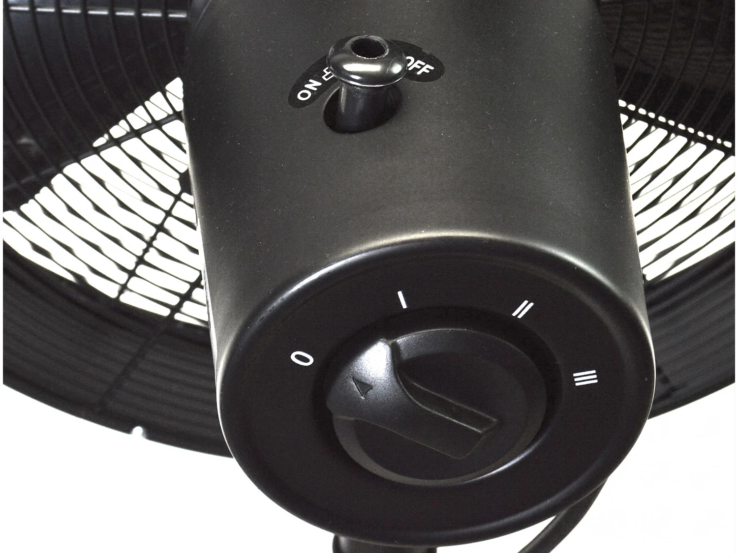 Ventilateur sur trépied vintage exclusif