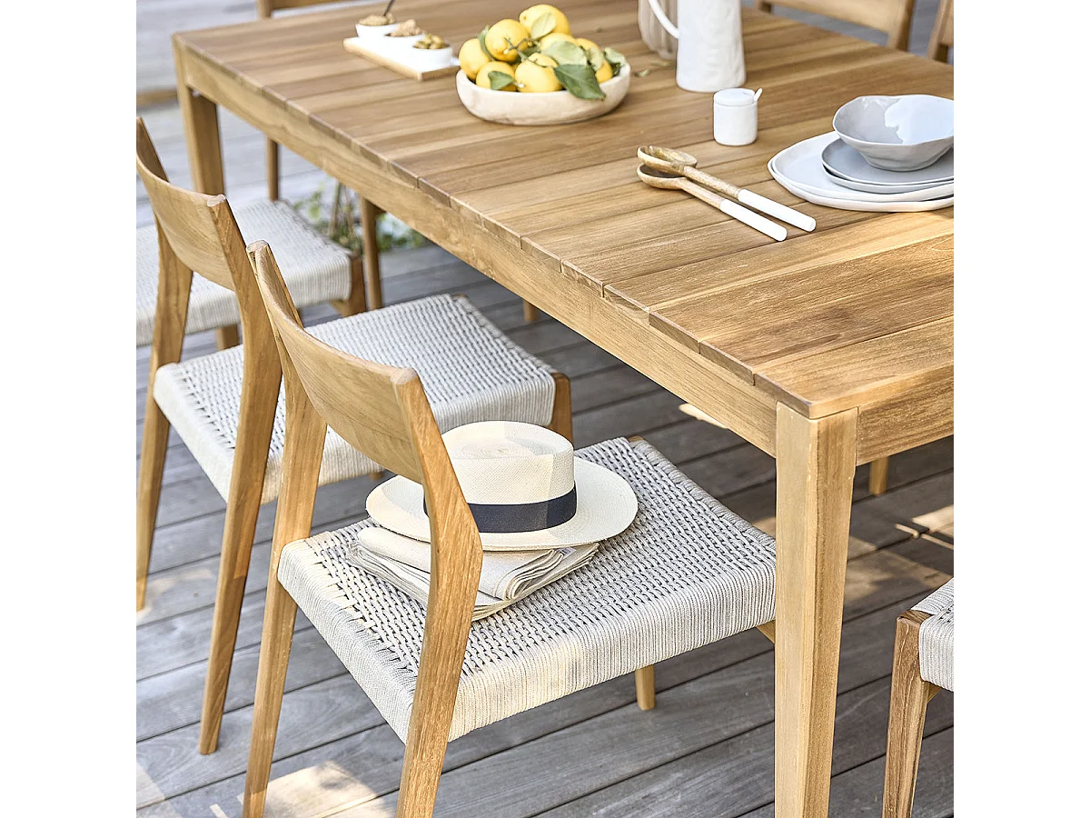 Table de jardin en bois teck 6/8 places CALVI