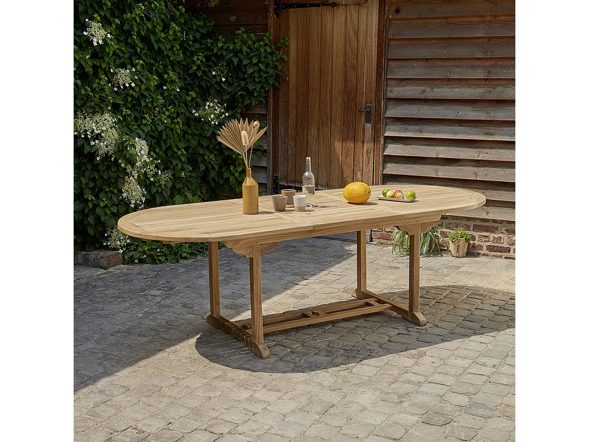 Mesa de exterior ovalada extensible de teca maciza para 8/10 pers.