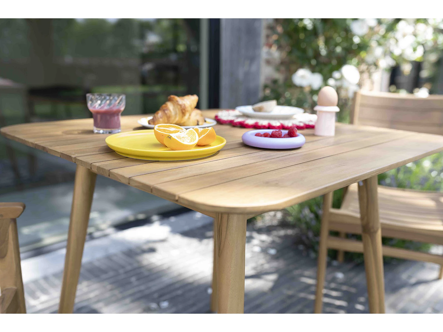 Tavolo quadrato da giardino in legno massello di teak per 2/4 persone