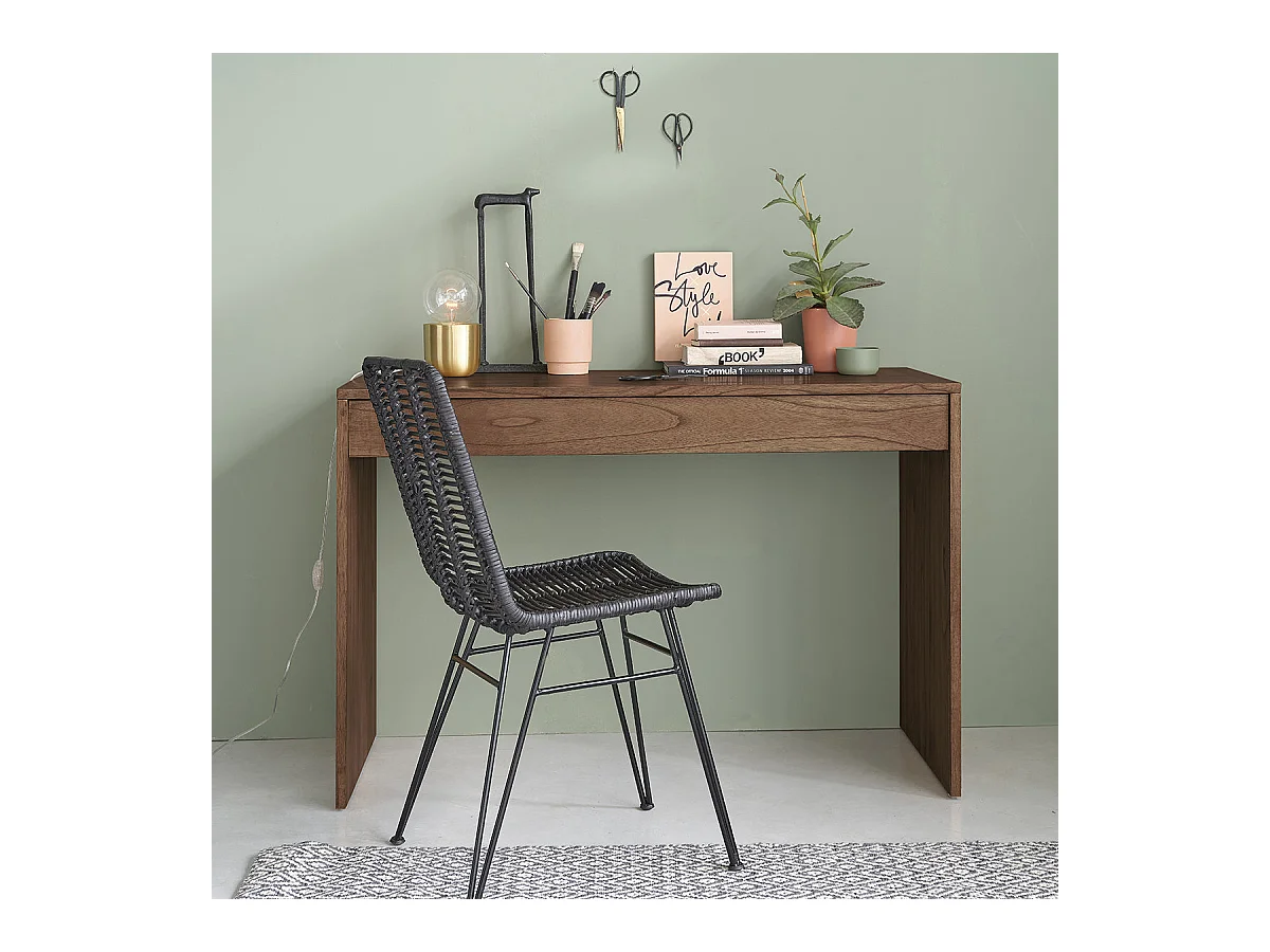 Consola de madera de mindi maciza con acabado nogal