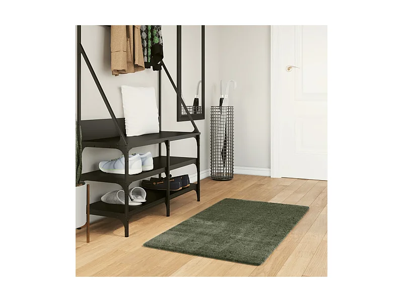 Tapis HUARTE à poils courts doux et lavable vert forêt 60x110cm QBH71668
