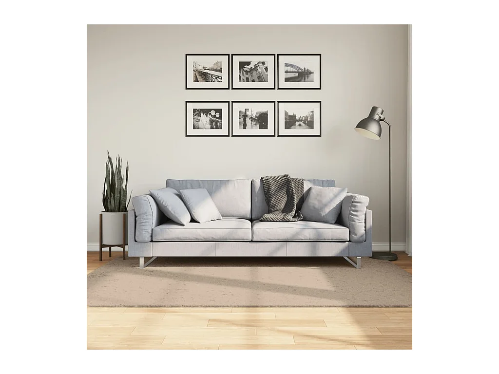Tapis HUARTE à poils courts doux et lavable sable 140x200 cm QBH71760
