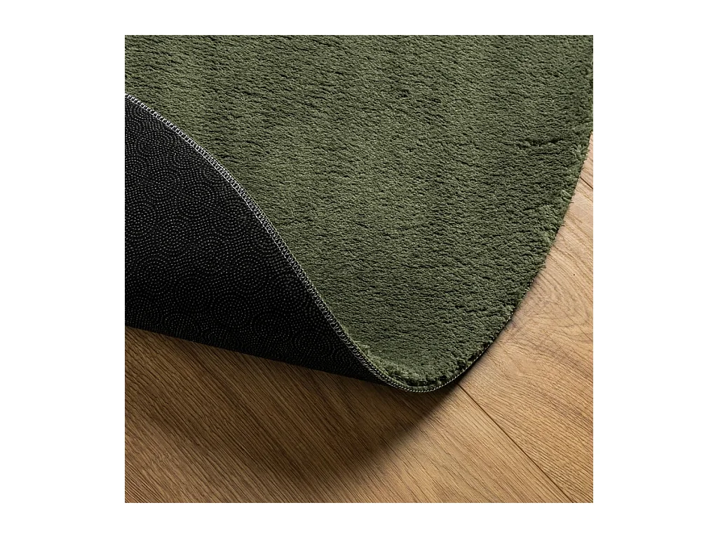 Tapis HUARTE à poils courts doux et lavable vert forêt Ø 160 cm QBH15896