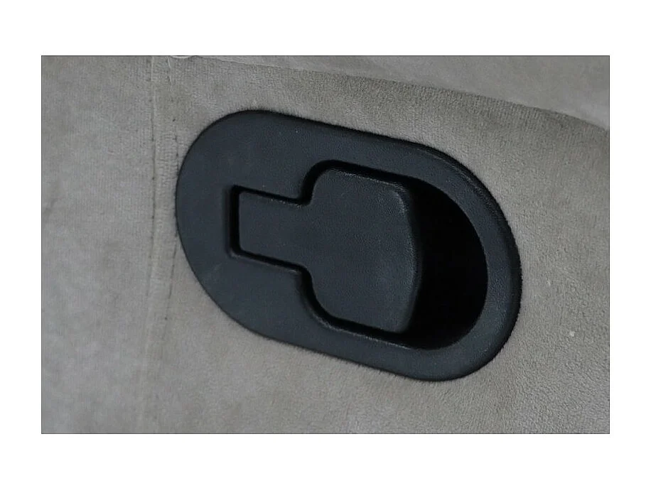 Fauteuil relaxation relevable manuellement VENISE coloris beige