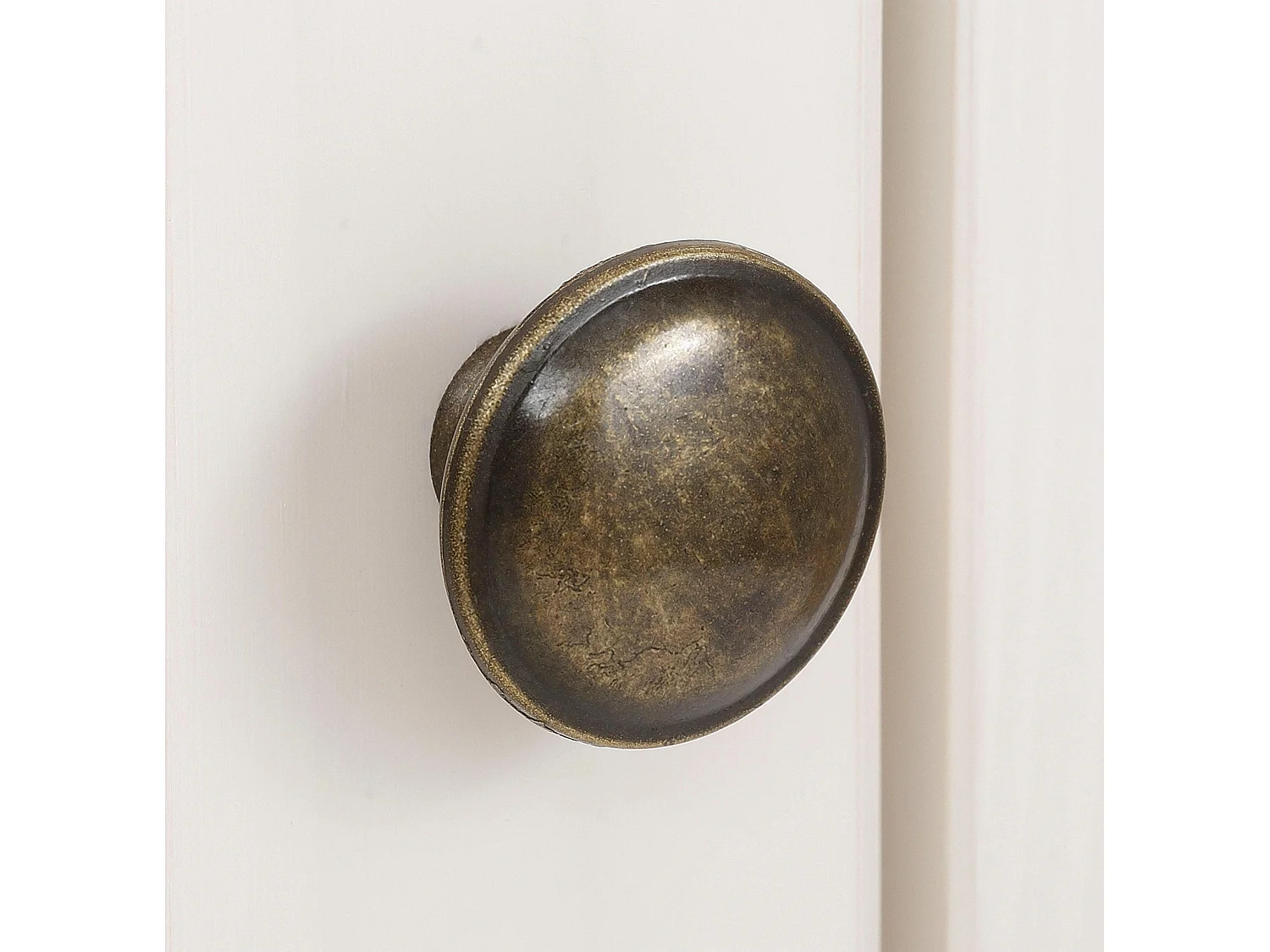 Linda | Showcase met 1 Glasdeur en 1 Deur in White Pine