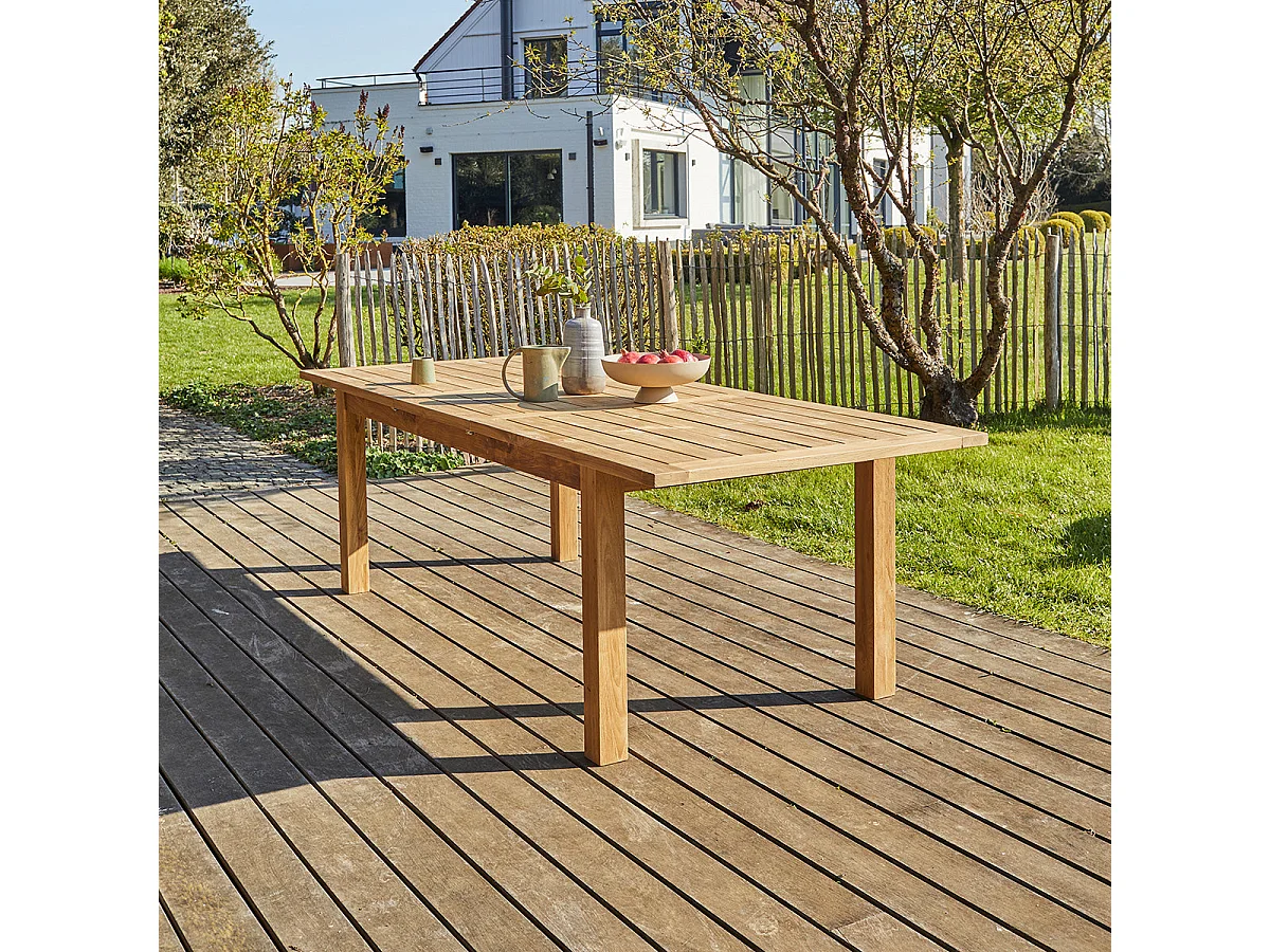 Mesa de exterior extensible de teca reciclada para 8/10 personas