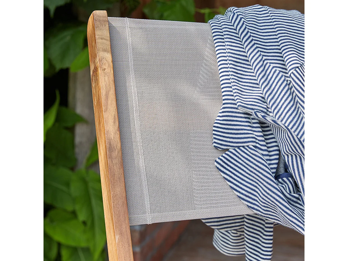 Silla de jardín de madera de acacia maciza y textileno gris