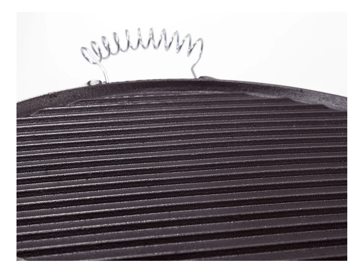 Grill mit Biobrennstoff, 0,5-Liter-Tank, rauchfrei, aus rotem Stahl und runder Grillplatte aus Gusseisen