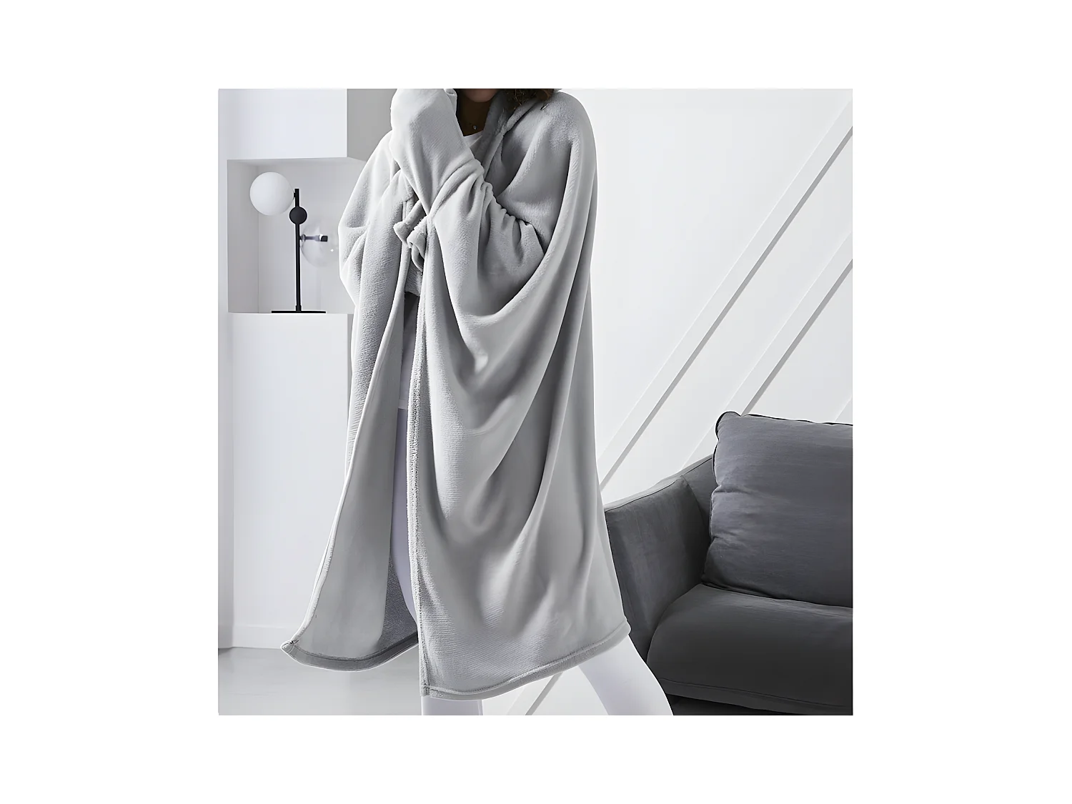 Couverture Plaid TV Polaire avec Manches et Capuche 165x115cm