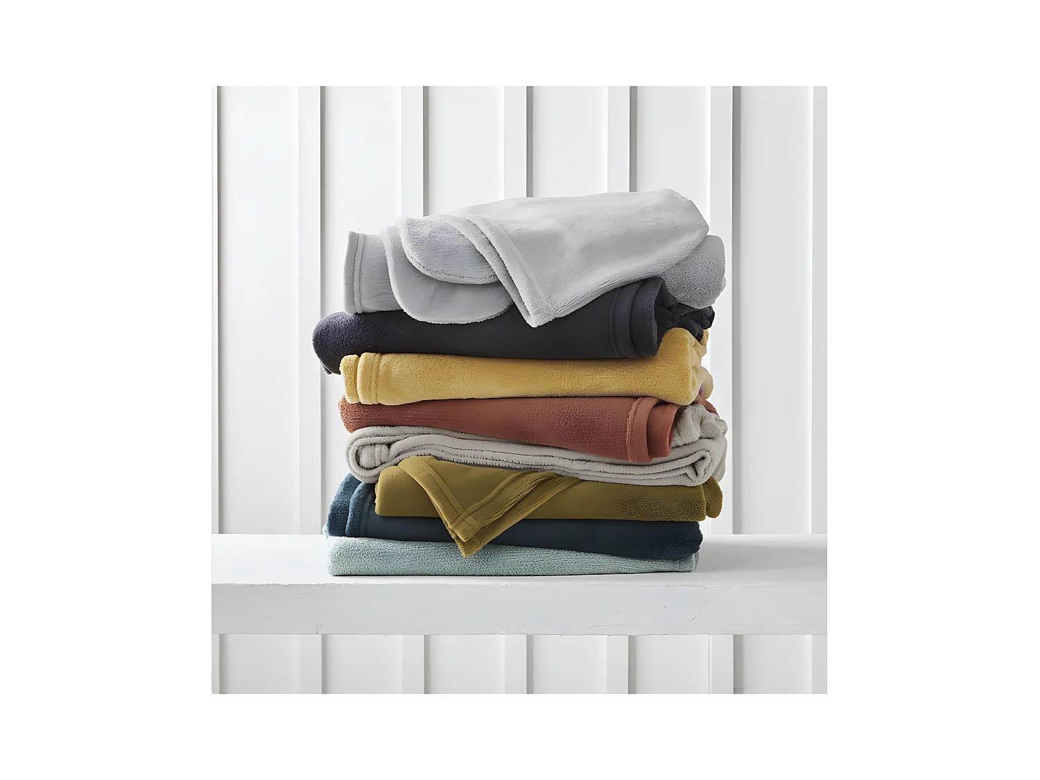 Couverture Plaid TV Polaire avec Manches et Capuche 165x115cm