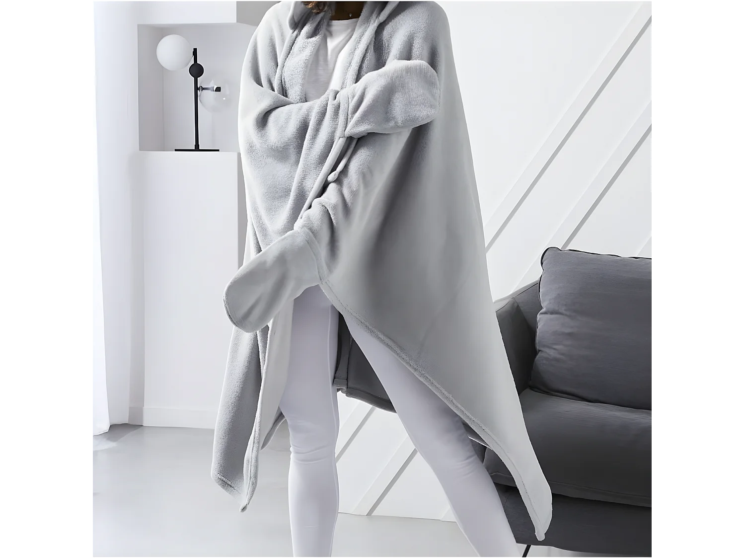 Fleece deken met mouwen en capuchon, staalkleur, 165 x 115 cm