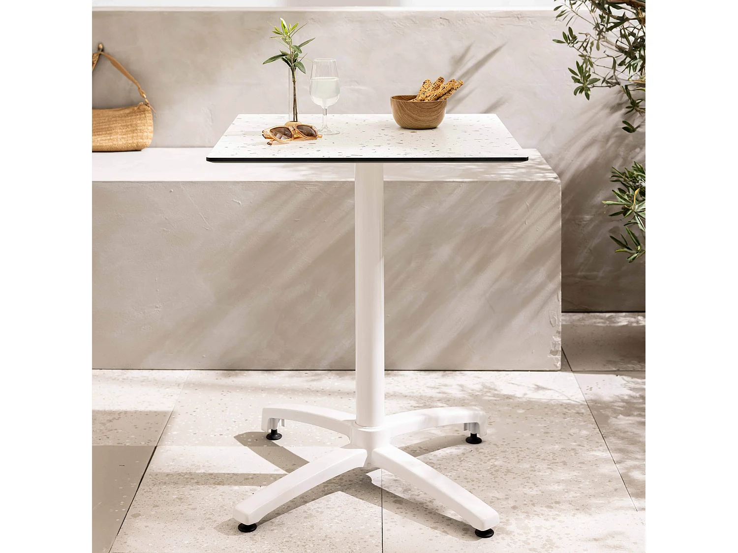 Table de terrasse 60 x 60 cm inclinable stratifié terrazzo moucheté