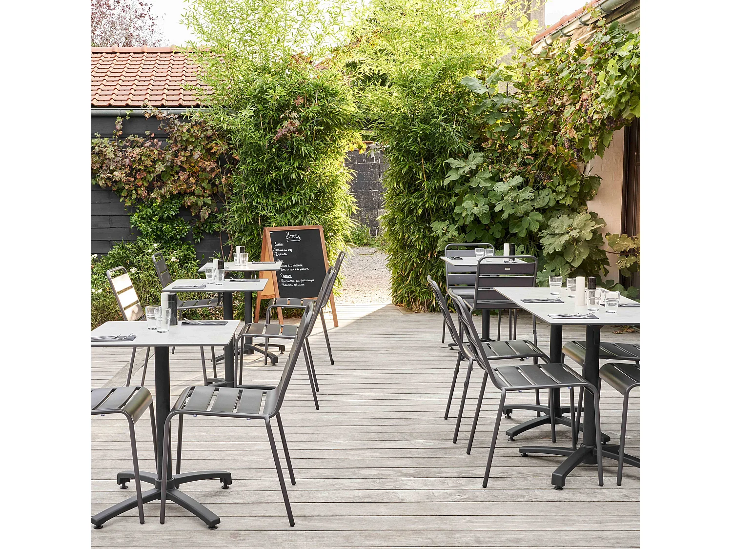 Vierkante tuin tafel (70x70cm) kantelbaar marmer