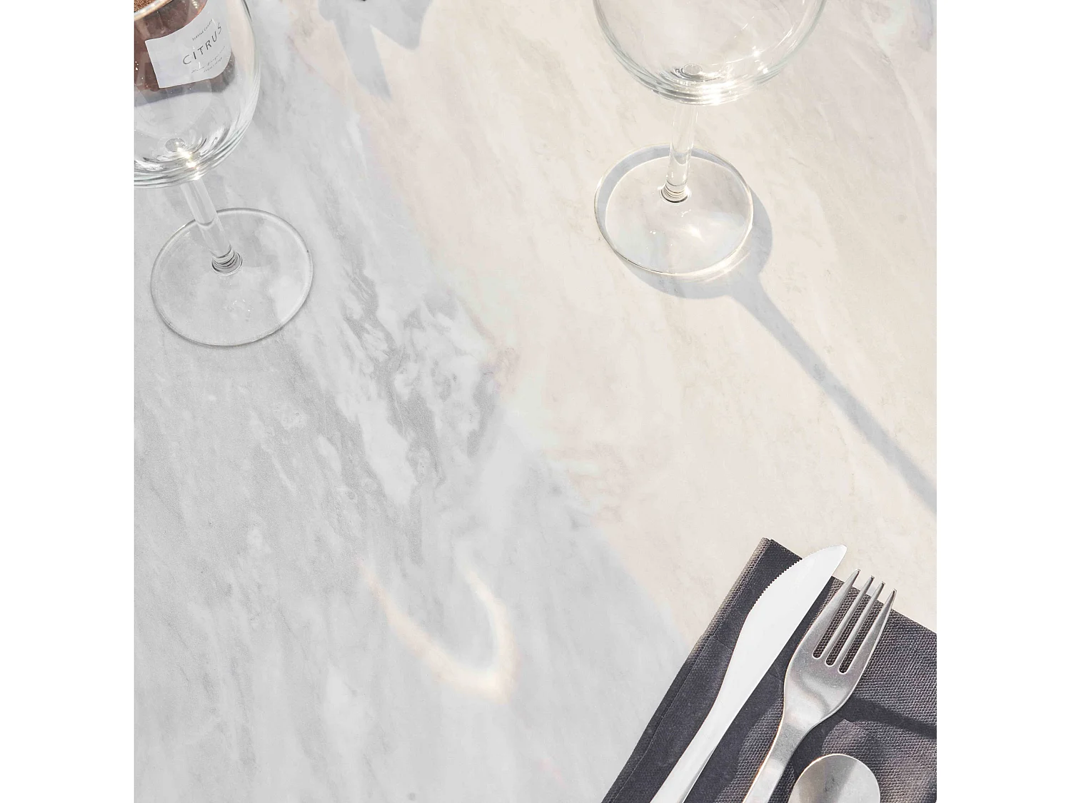 Vierkante tuin tafel (70x70cm) kantelbaar marmer