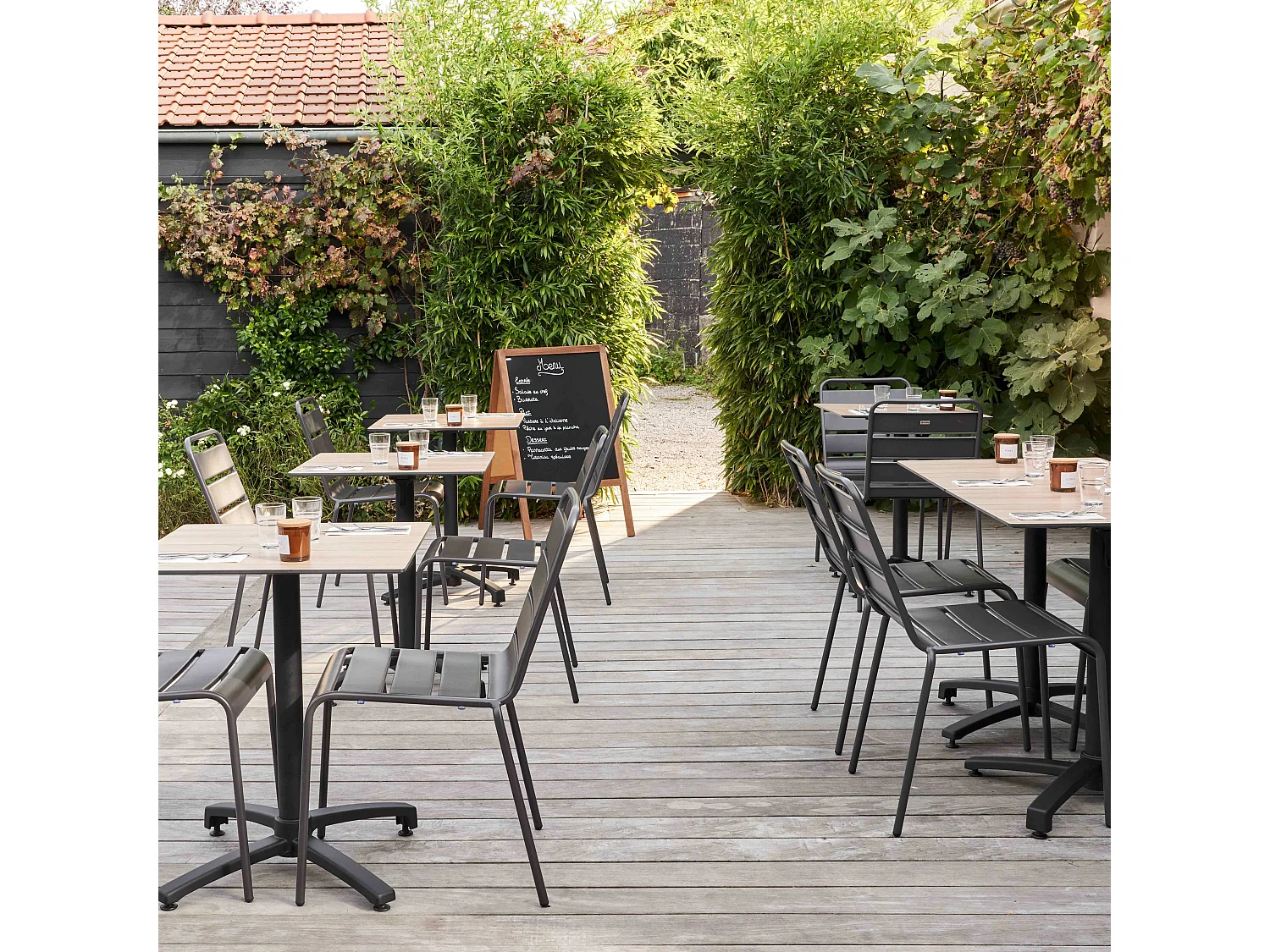 Table de terrasse 60 cm inclinable chene clair