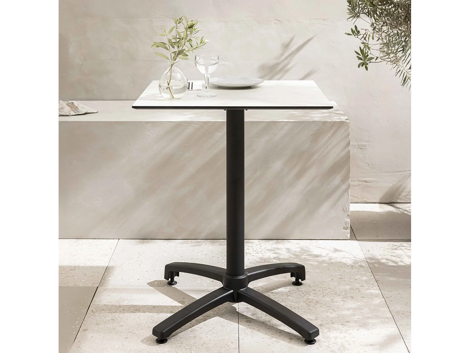 Table de terrasse 70 cm inclinable beton gris clair