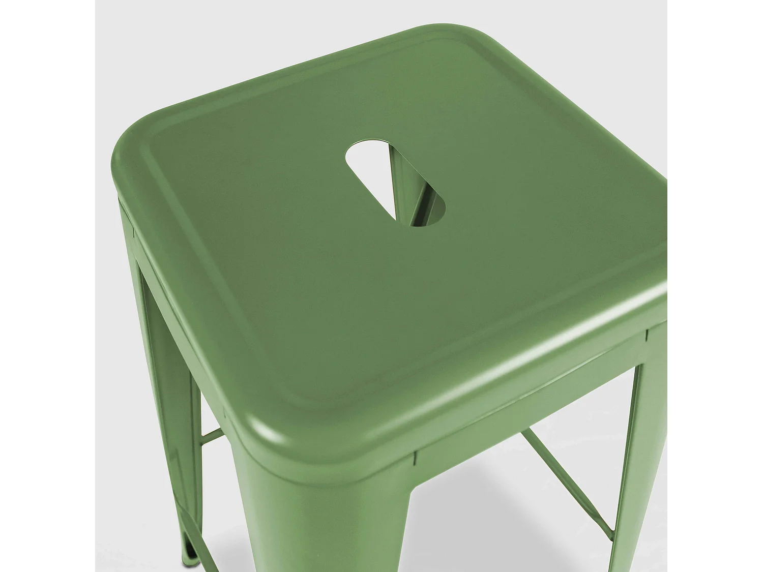 Lot de 4 tabourets de terrasse en métal mat vert cactus