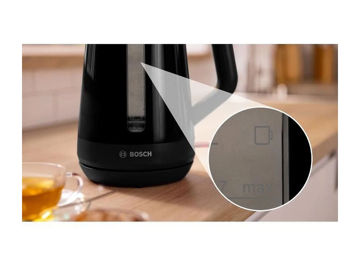 Hervidor MyMoment - Negro - Capacidad de 1,7 L - Base giratoria de 360° - Filtro antical