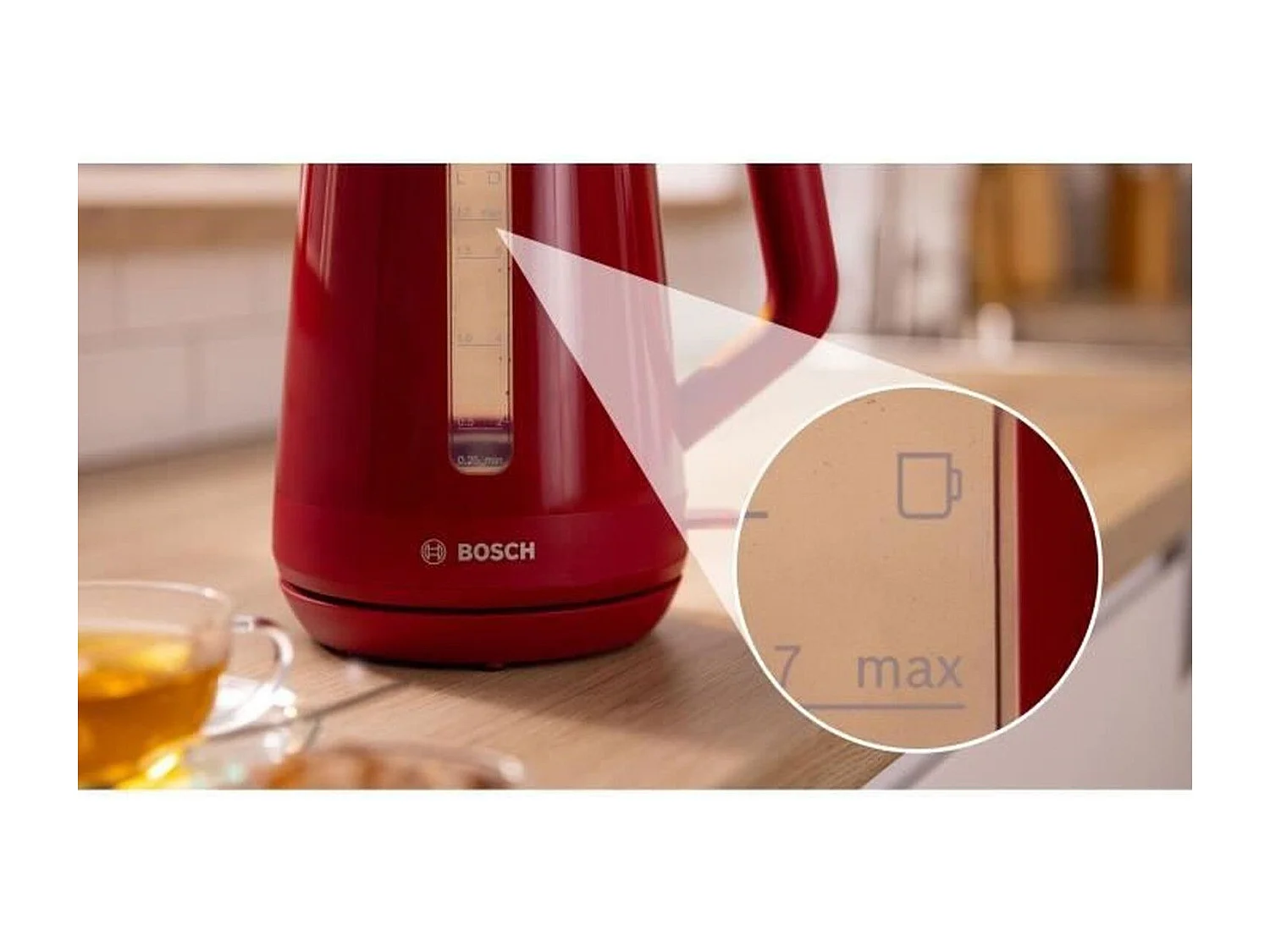 Hervidor MyMoment - Rojo - Capacidad de 1,7 L - Base giratoria de 360° - Filtro antical