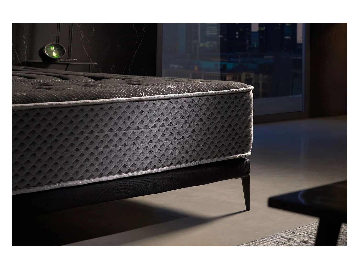 Materac SuperSoft Premium Black Multizone, 27cm, 150x190cm - Moonia