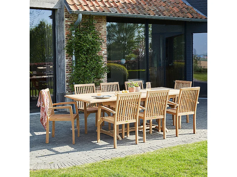 Salon de jardin en teck massif extensible 8/10 places