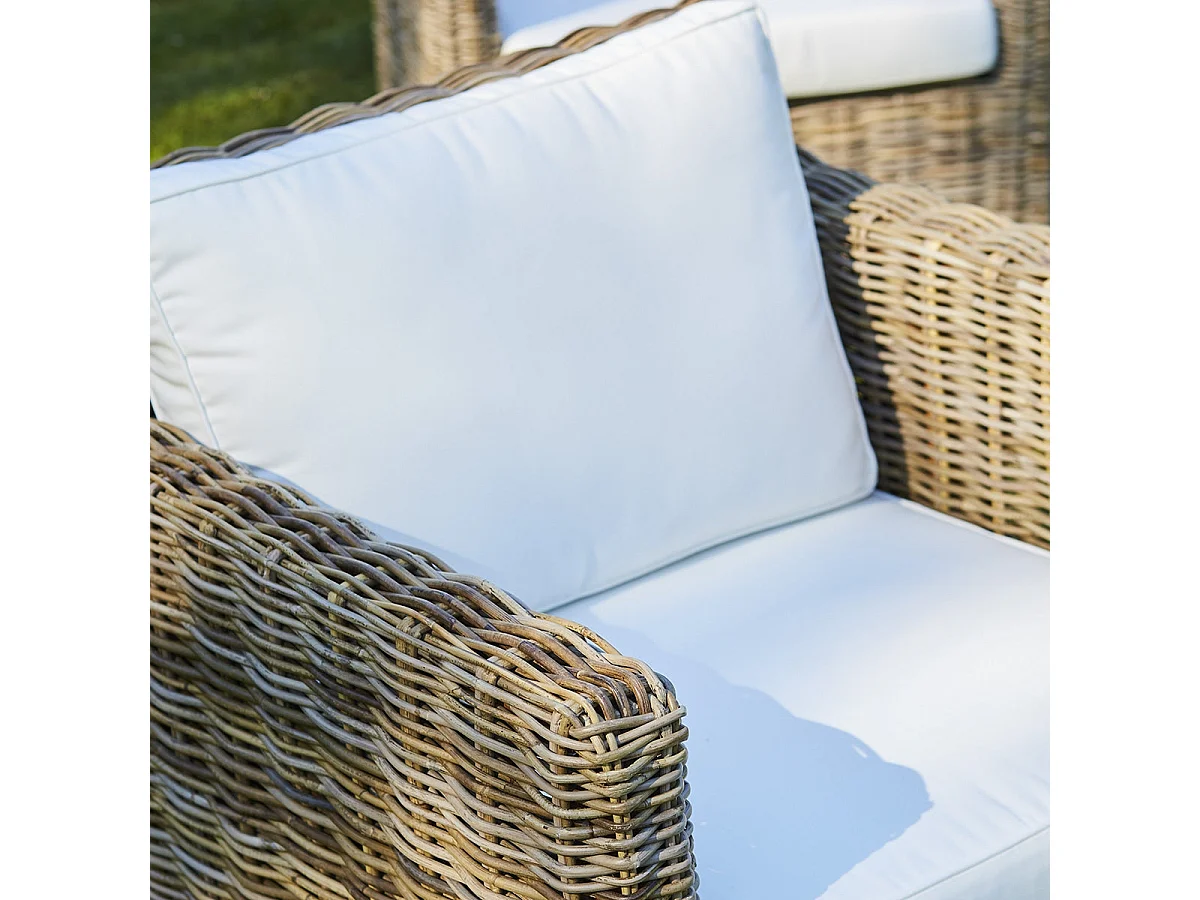 Salon de jardin bas en kubu naturel