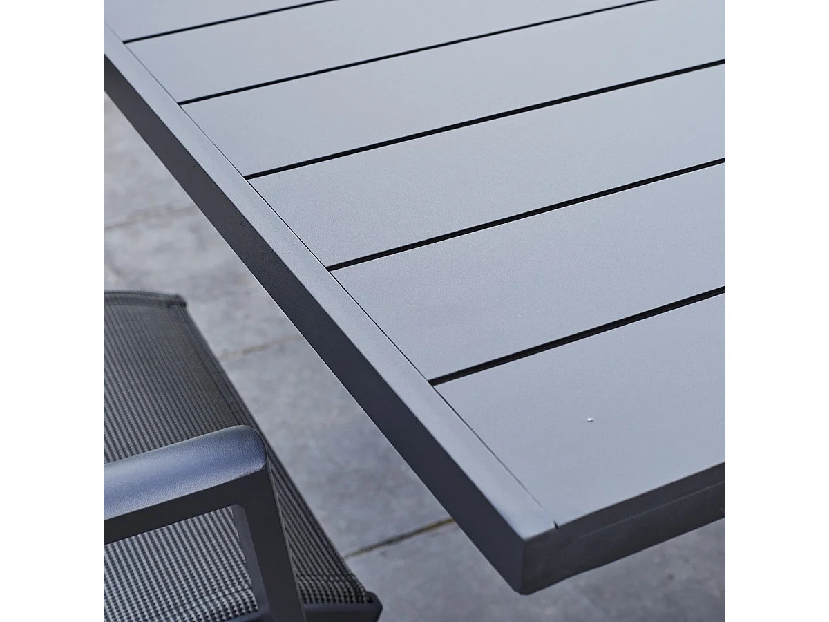 Salon de jardin en aluminium extensible 6/10 places