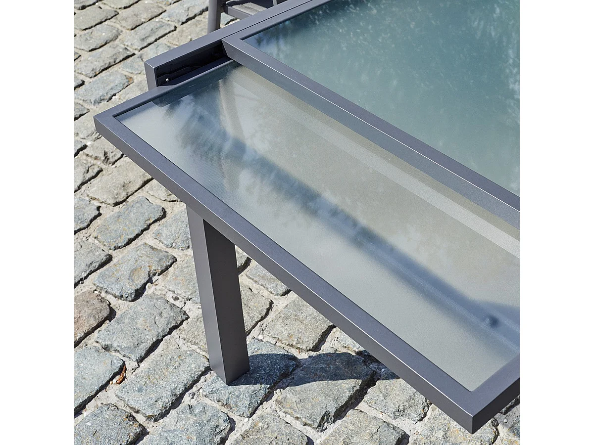 Salon de jardin en aluminium gris extensible 4/8 places