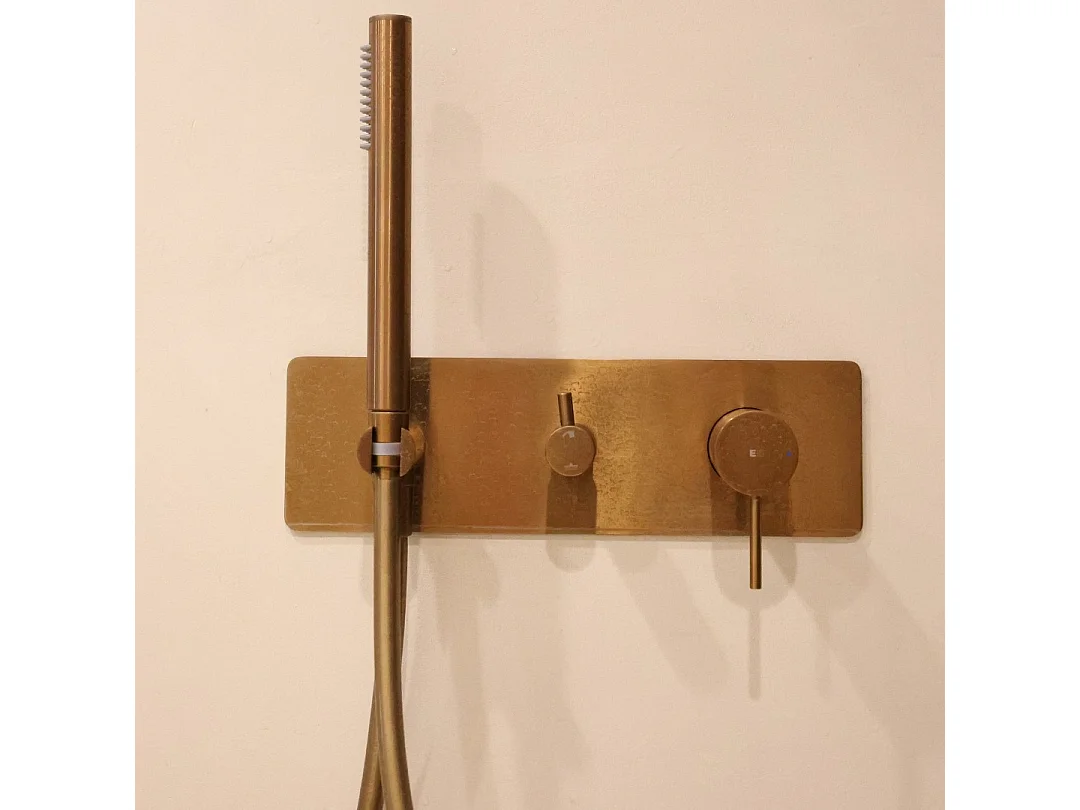 Envol colonne de douche encastrée mécanique cuivre brossé - Essebagno