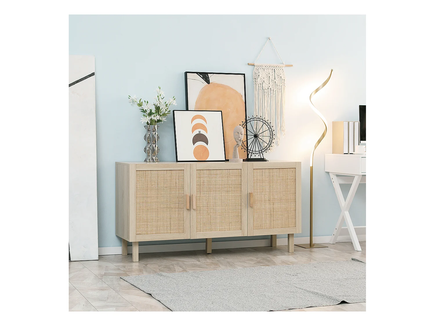Buffet 3 portes style bohème chic cannage en rotin panneaux aspect bois clair
