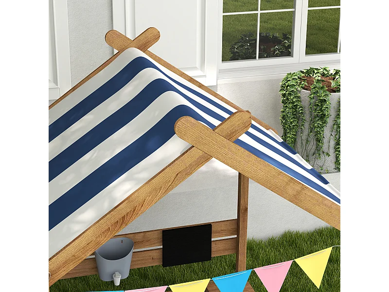 Bac à sable bois forme de maison auvent 2 bacs évier tableau noir fanions