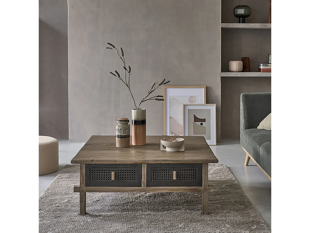 Tavolino in legno massello di pino riciclato