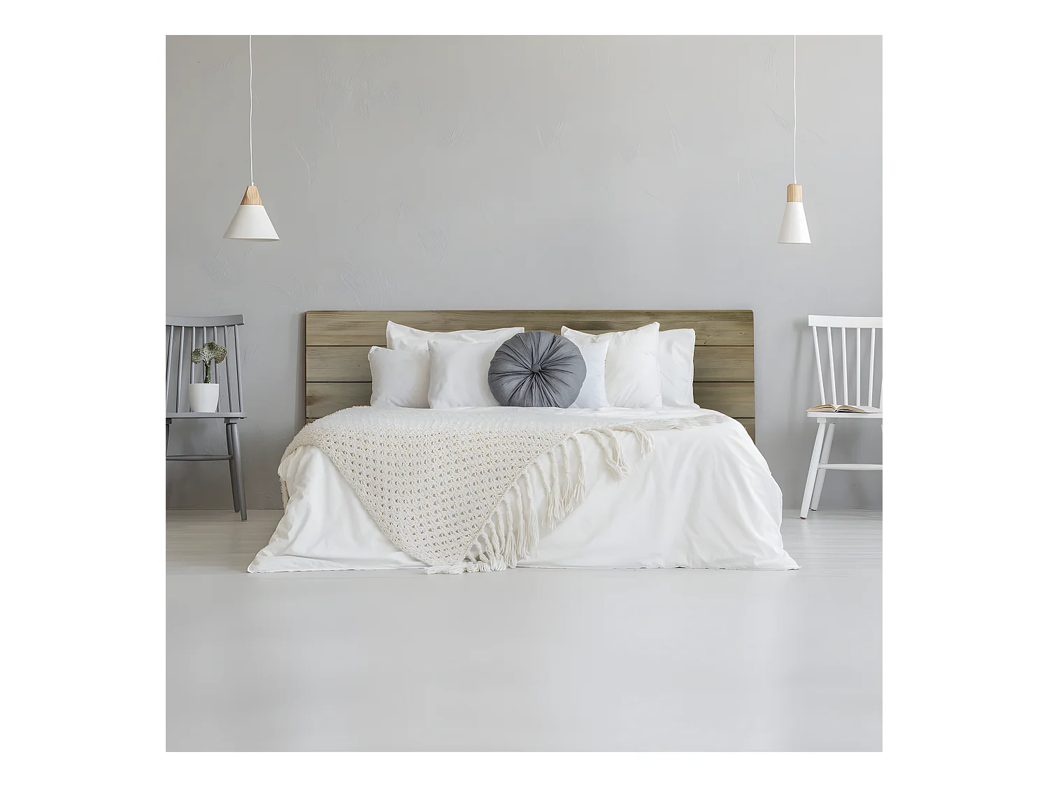 Tête de lit en bois massif de pin.  5 baguettes. 150X60x1,8cm.