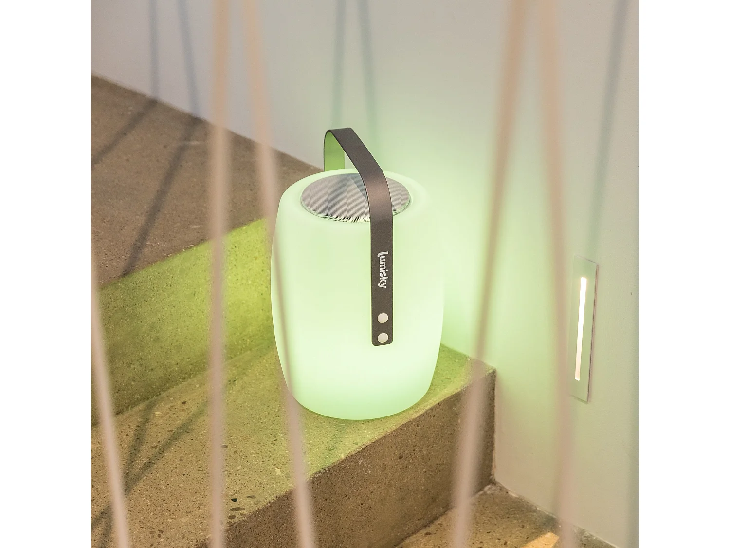 Lampe enceinte bluetooth multicolore LUCY PLAY H31cm