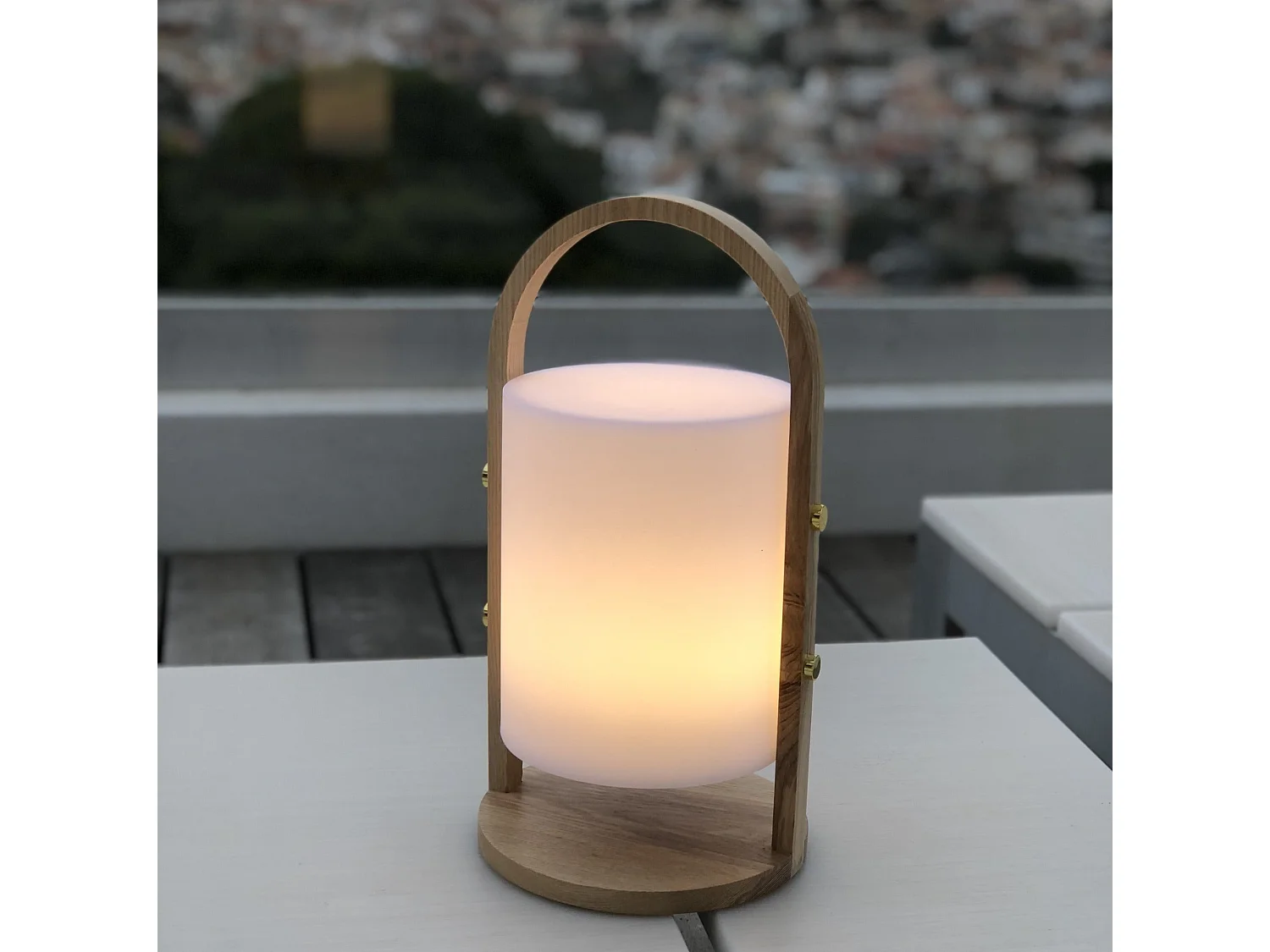 Drahtlose LED-Laterne H37CM WOODY