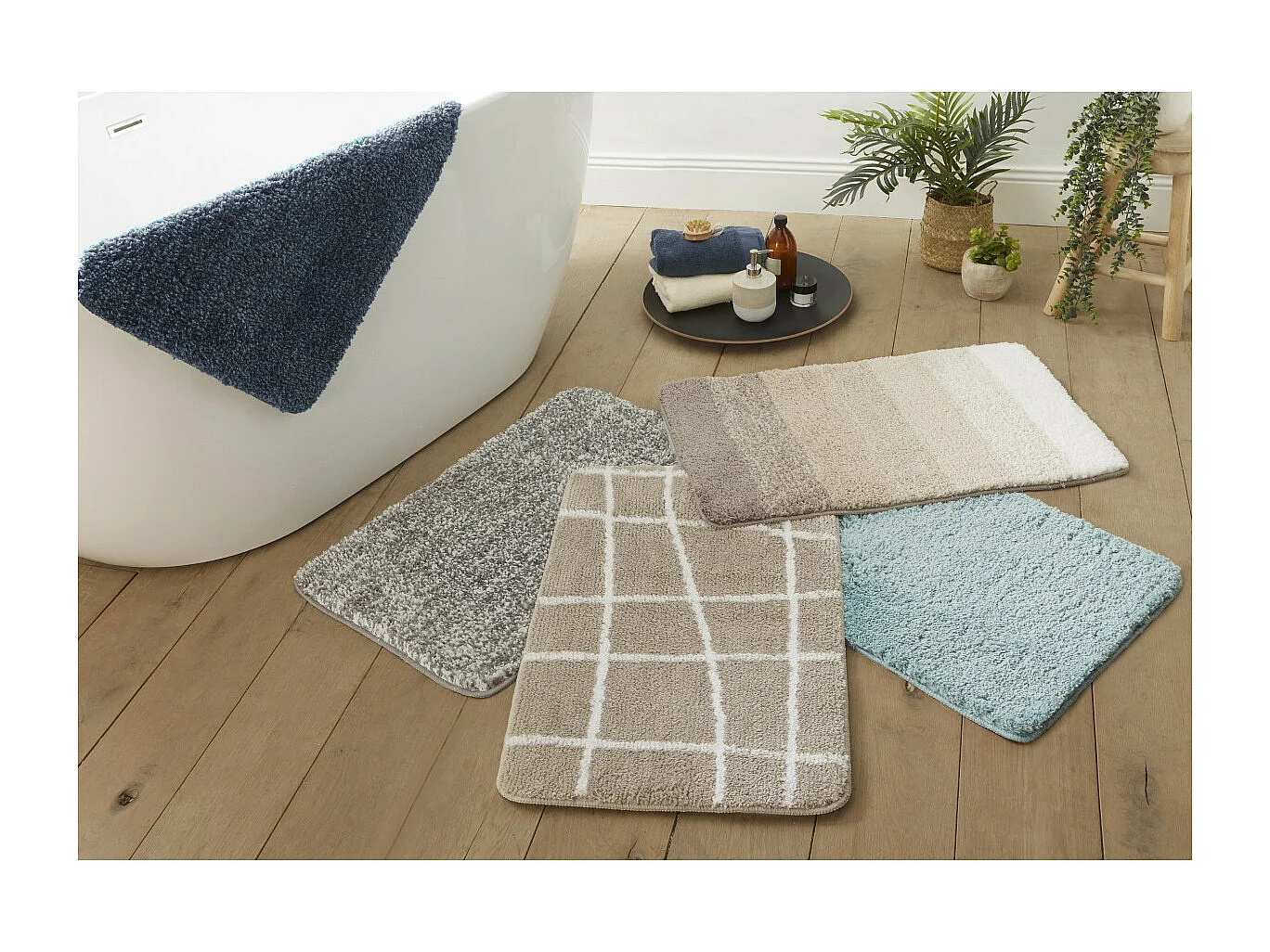 Tapis de bain uni en polyester 50x80cm