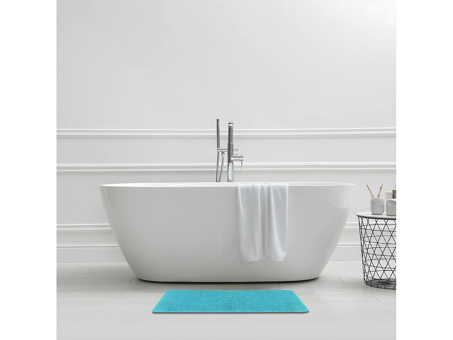 Tapis de bain uni en polyester turquoise 50x80cm