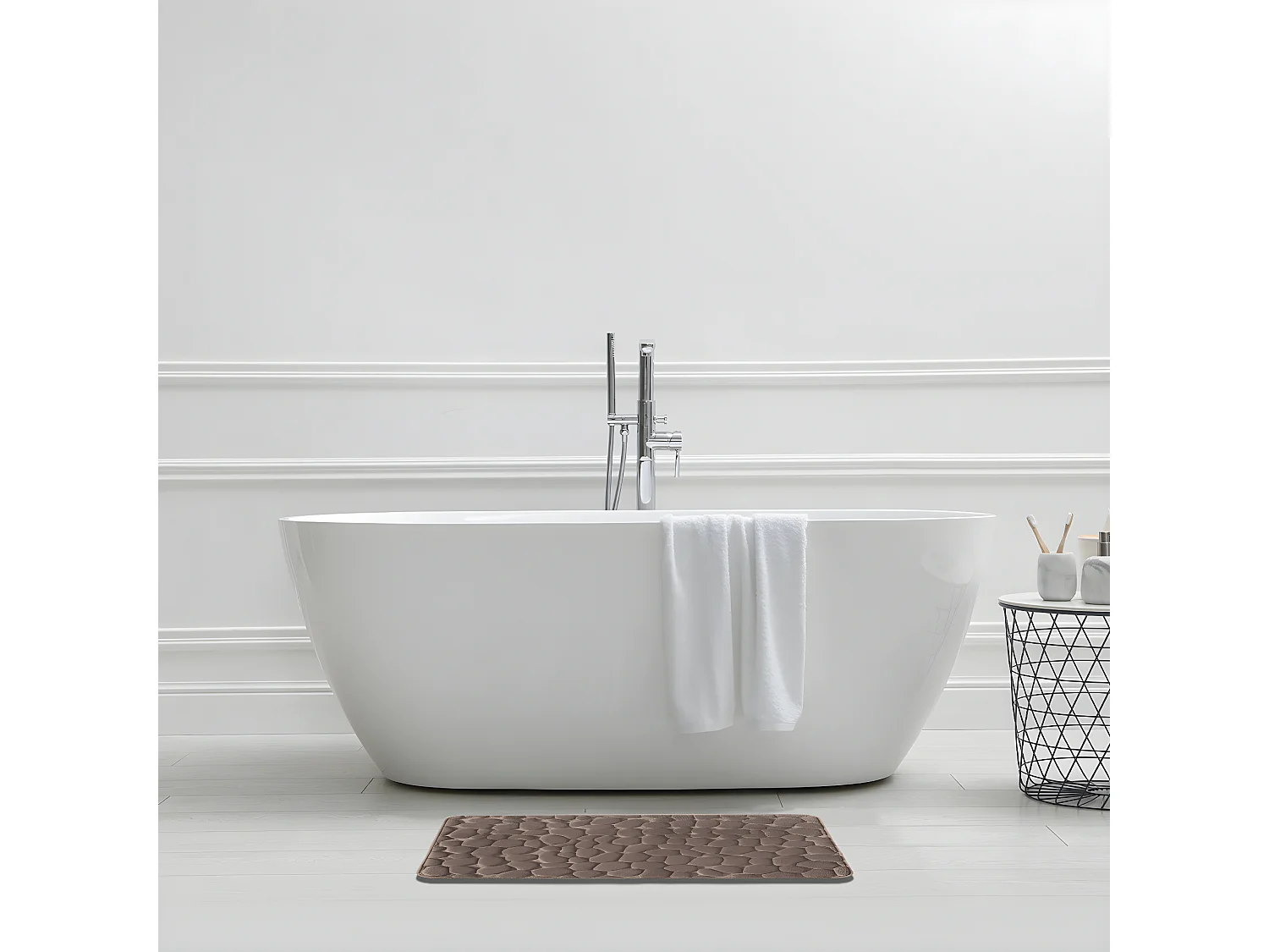 Tapis de bain galet à mémoire de forme taupe 50x80cm