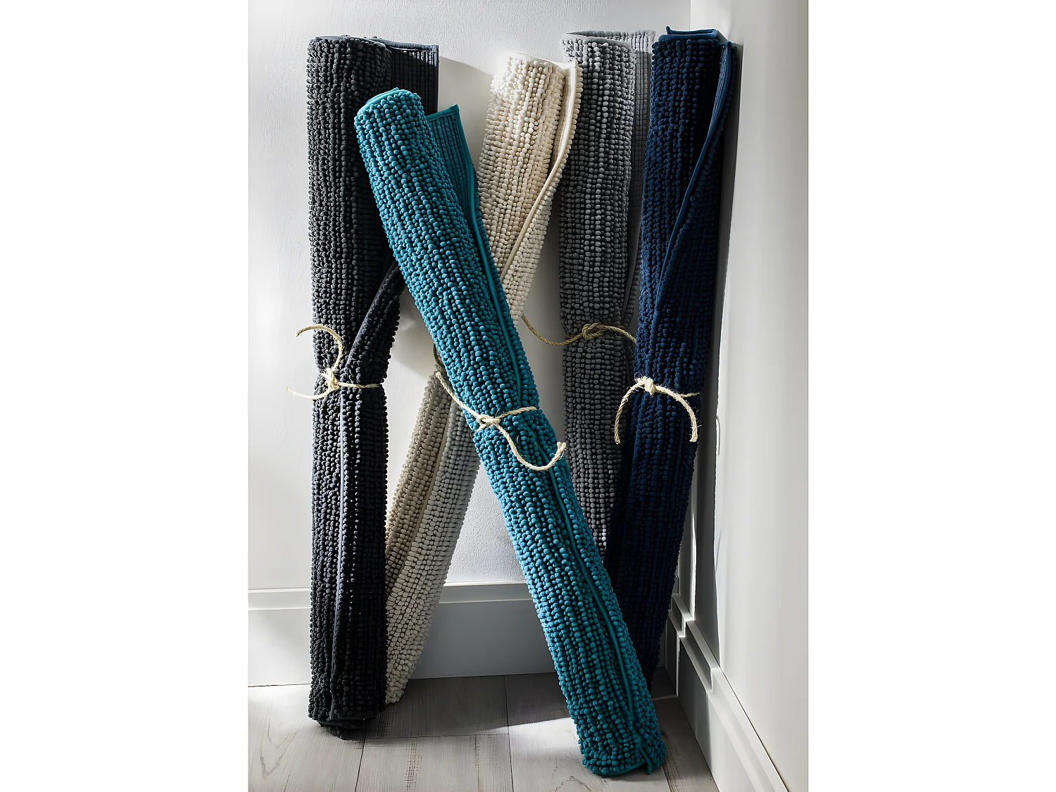 Tapis de bain en polyester uni anthracite 60x120cm