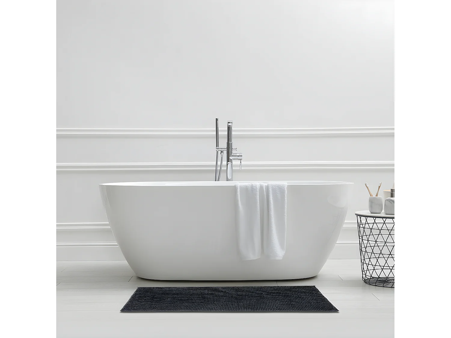 Tapis de bain en polyester uni anthracite 60x120cm