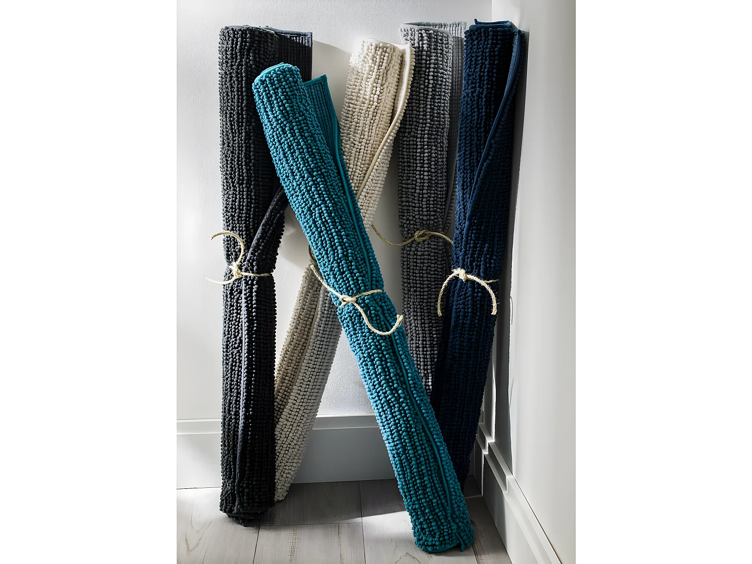 Tapis de bain en polyester uni canard 60x120cm