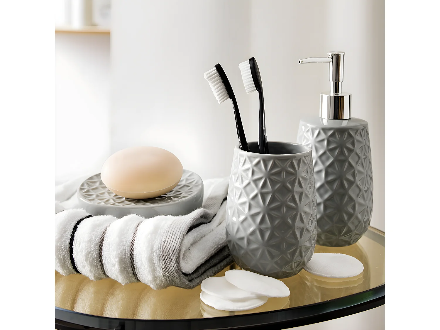 Distributeur de savon à relief en céramique MAGIC