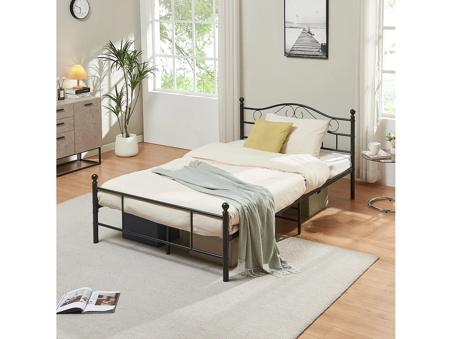 Cadre de lit métallique Florenz avec tête de lit 120 x 200 cm noir [en.casa]