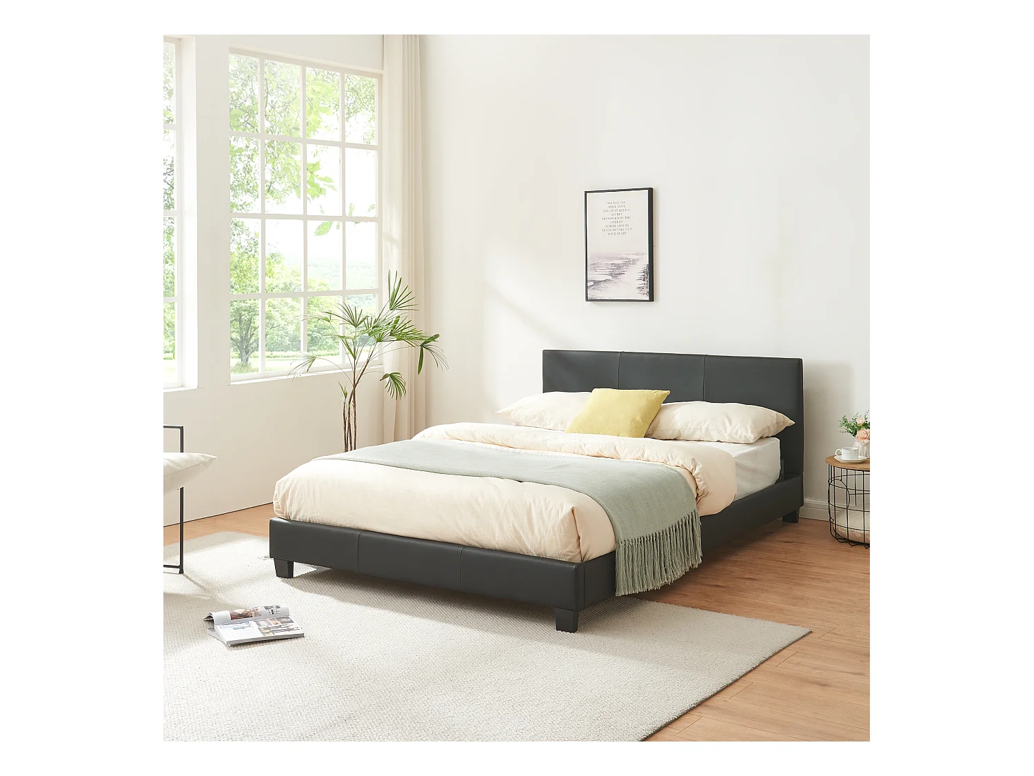 Lit Double Rembourré Albacete Sommier à Lattes Simili 140 x 200 cm Noir Corium