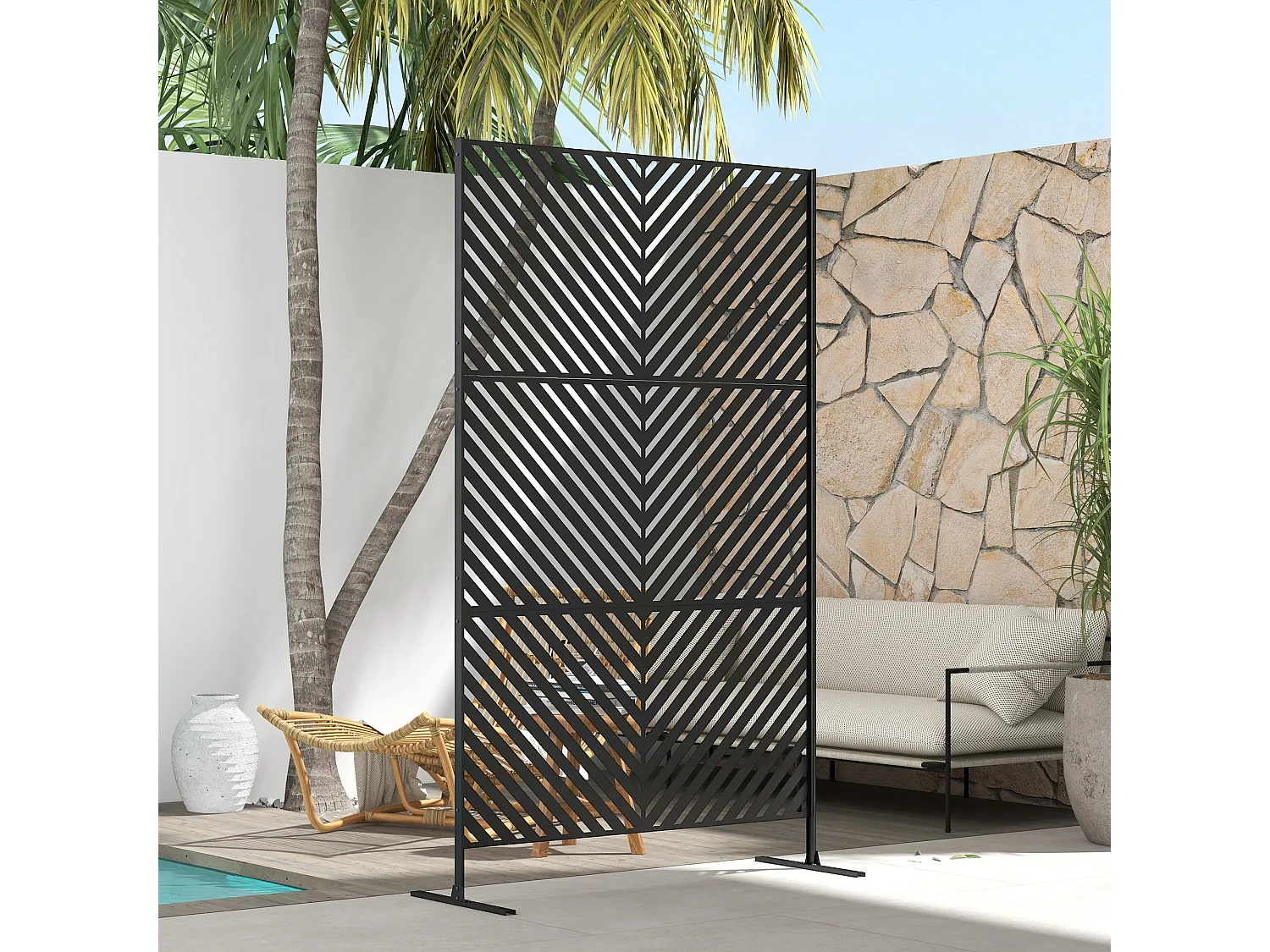 Panneau extérieur décoratif motif géométrique ajouré métal noir