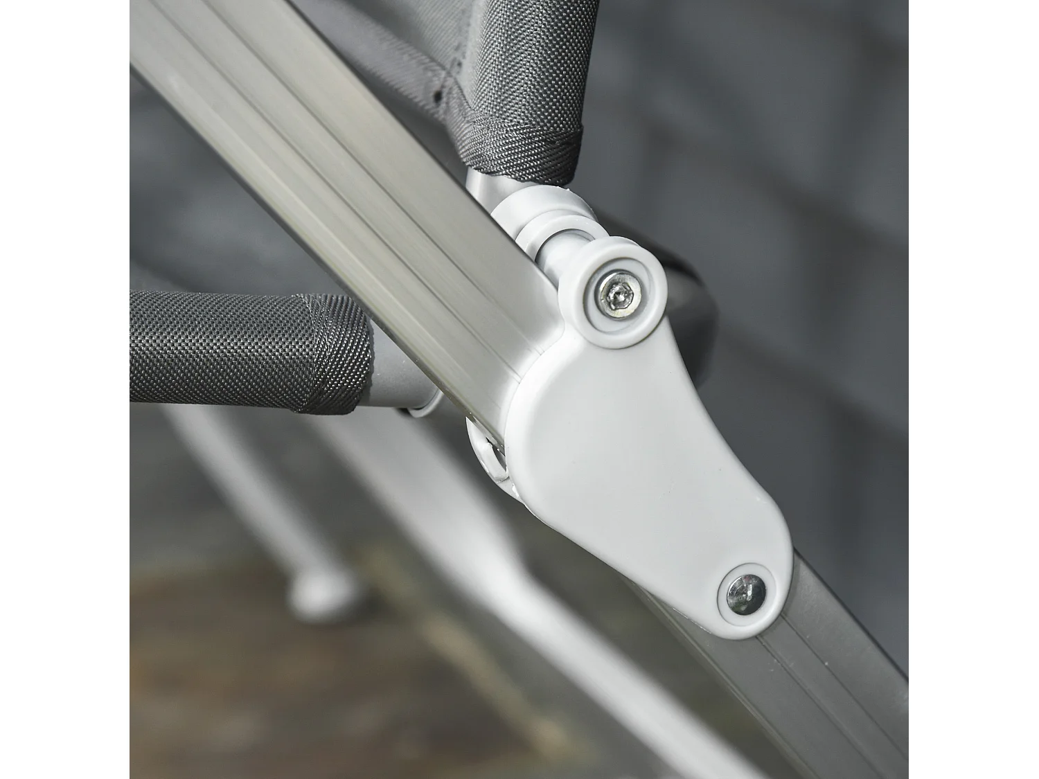 Lot de 2 chaises de jardin pliantes dossier haut inclinable multipositions accoudoirs tétière alu. oxford déperlant gris