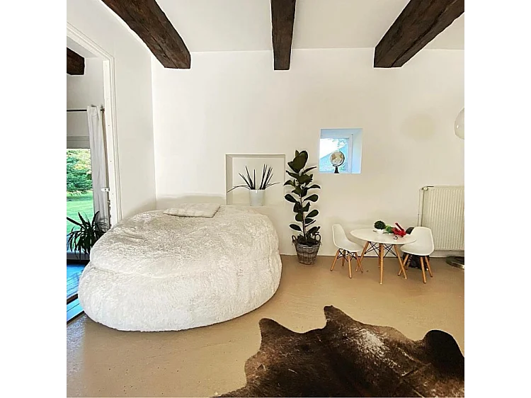 Reuze witte poef met nepbont, 200 cm